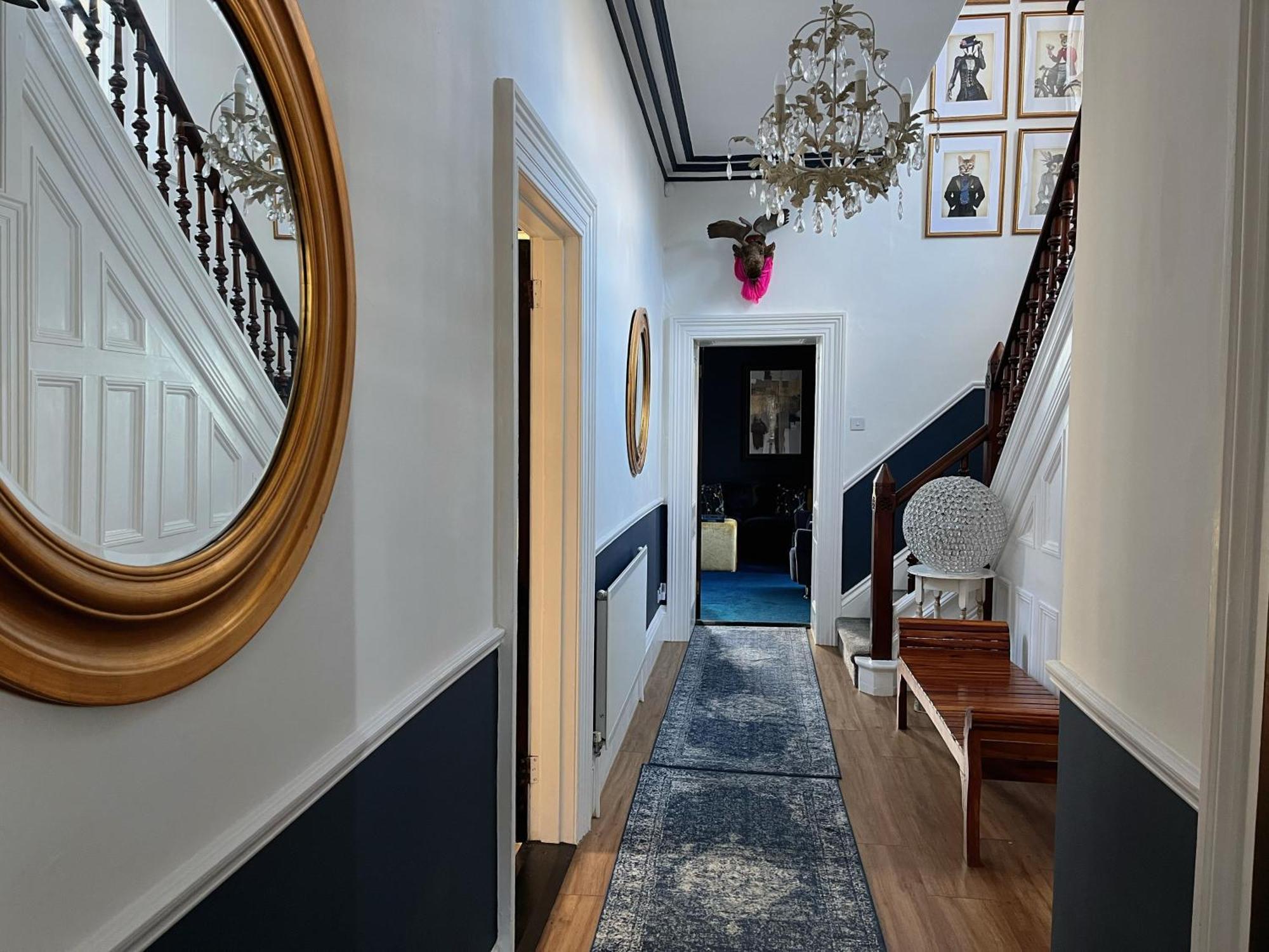 Exquisite 10 Bed Villa Hot Tub And Games Room بارنستابل المظهر الخارجي الصورة